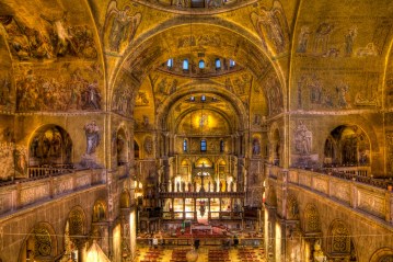 The sacred canopies of St. Mark's Basilica in Venice (arounddeglobe.com)